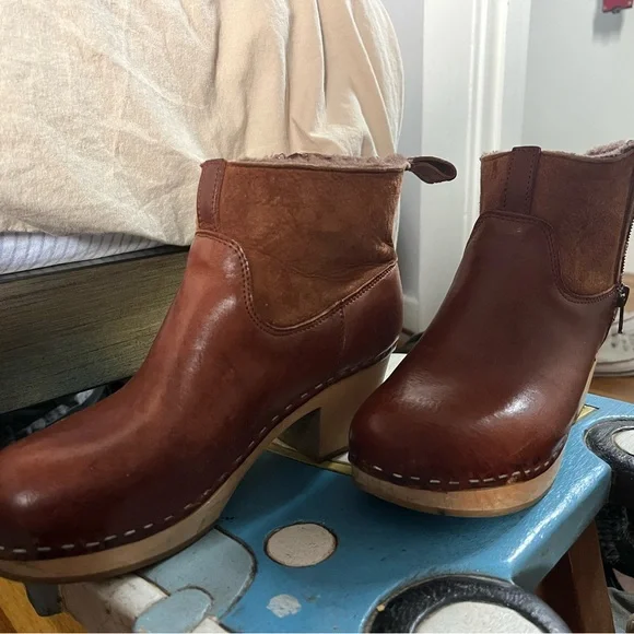 Swedish Hasbeens Brown Leather Ankle Boots - Picture 2 of 2